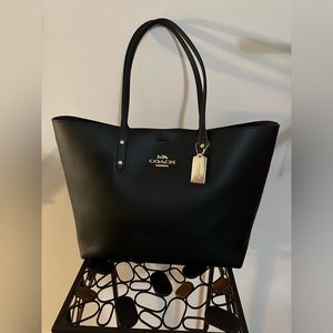 COACH Town Tote